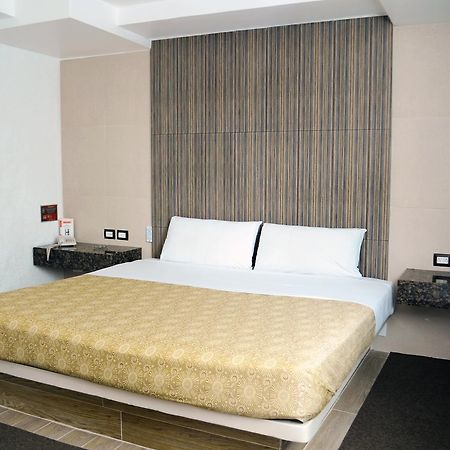 Hotel Santa Cruz เม็กซิโกซิตี้ ภายนอก รูปภาพ